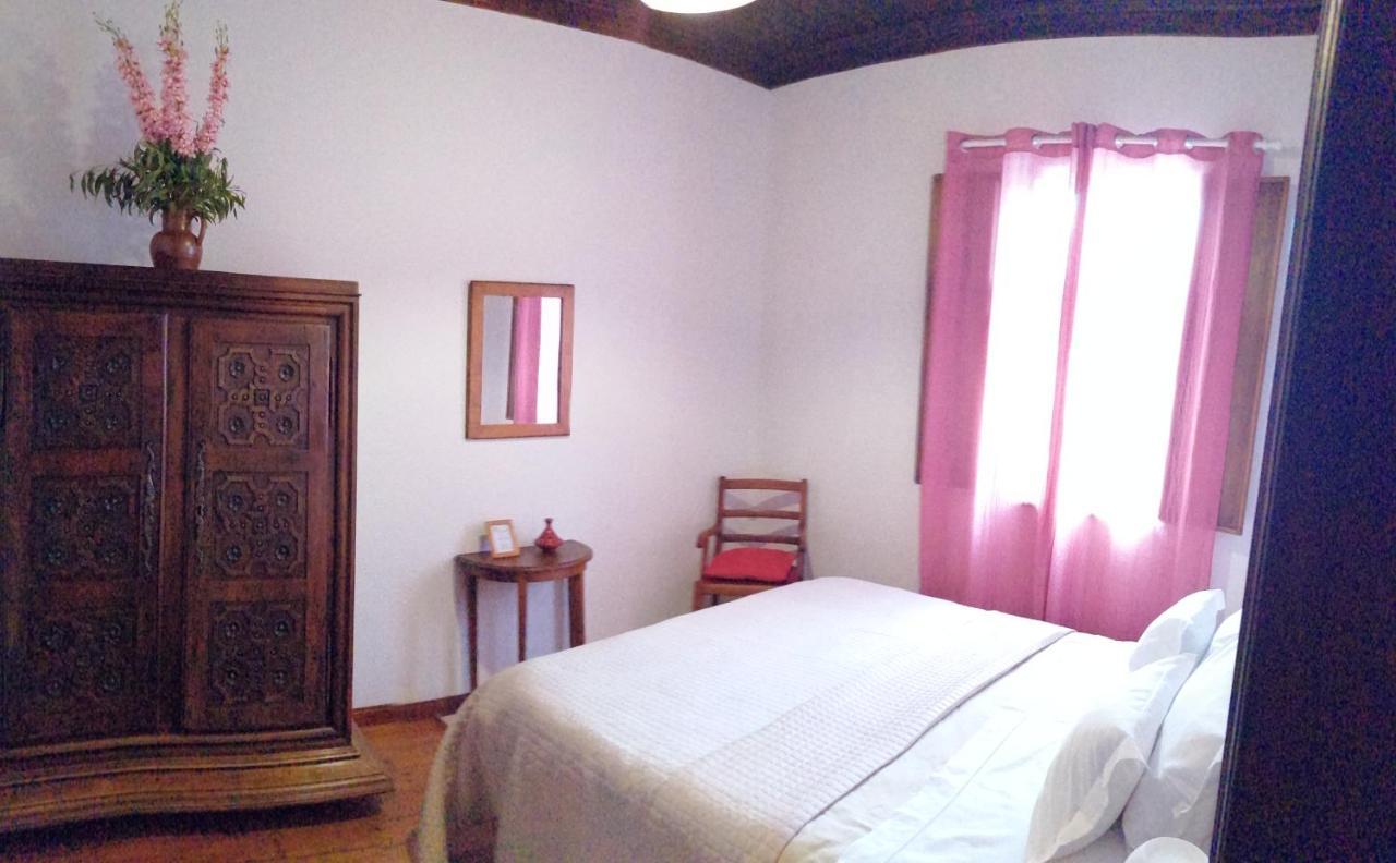 Casa dos Pingos de Mel Bed & Breakfast Aveiro Luaran gambar