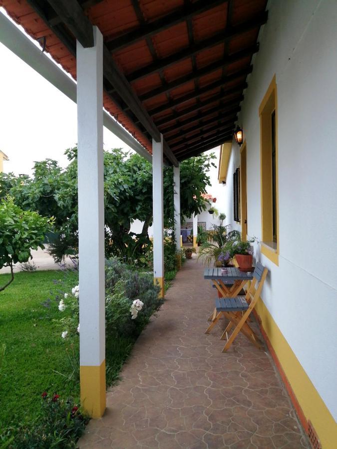 Casa dos Pingos de Mel Bed & Breakfast Aveiro Luaran gambar