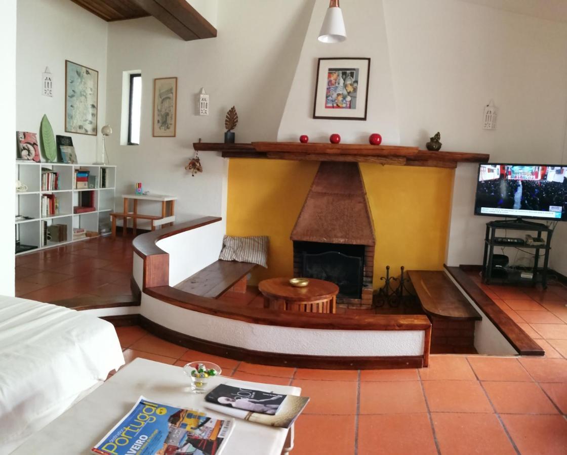 Casa dos Pingos de Mel Bed & Breakfast Aveiro Luaran gambar